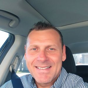 Meet your Posher, Gustavo